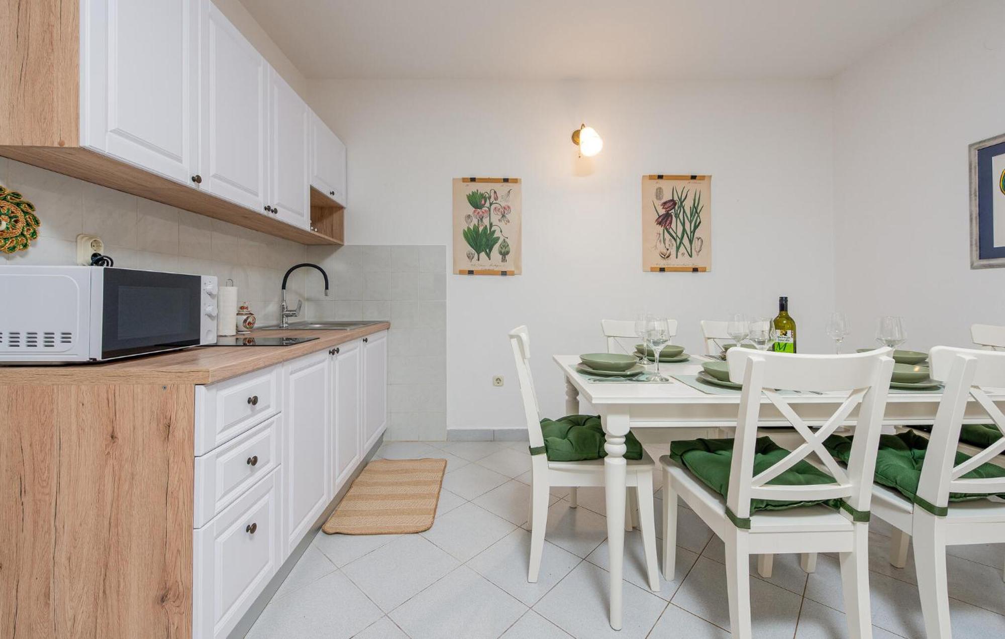 Beautiful Home In Novalja With Wifi Экстерьер фото