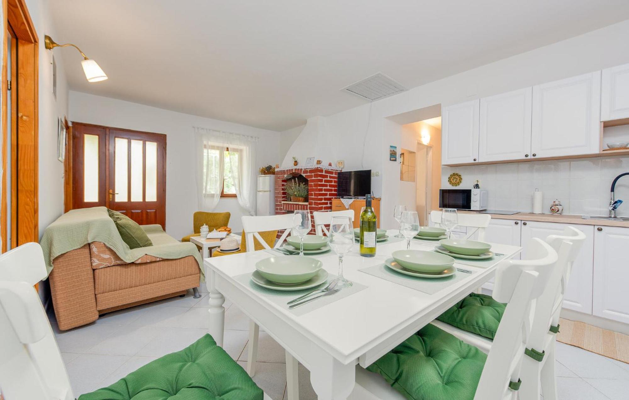 Beautiful Home In Novalja With Wifi Экстерьер фото